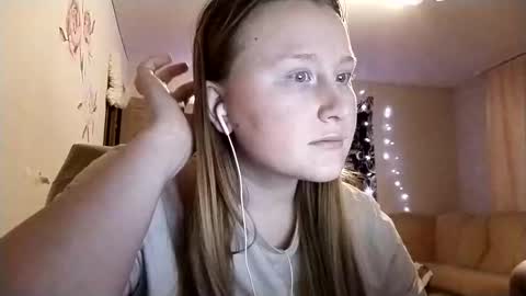 Anika online show from January 13, 4:45 pm