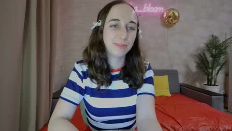 Snapshot of anikabloom chatting on February 24, 11:52 pm anikabloom online show from February 24, 11:52 pm