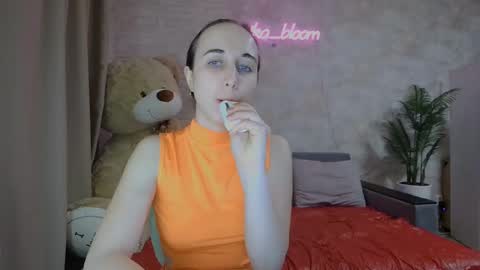 Snapshot of anikabloom chatting on March 10, 8:45 pm anikabloom online show from March 10, 8:45 pm