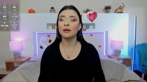 Snapshot of anikaromanof chatting on February 24, 11:19 am Anika Romano online show from February 24, 11:19 am