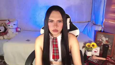 Snapshot of anikkafox chatting on April 2, 1:03 am Nikka online show from April 2, 1:03 am