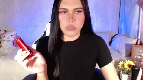 Snapshot of anikkafox chatting on April 4, 1:04 am Nikka online show from April 4, 1:04 am