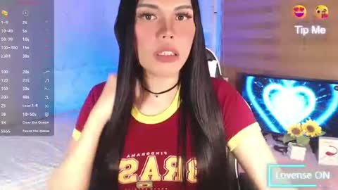 Snapshot of anikkafox chatting on May 13, 11:51 am Nikka online show from May 13, 11:51 am