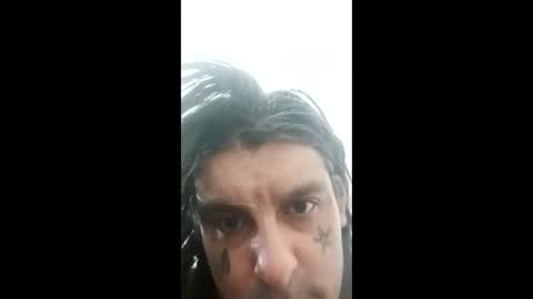 Snapshot of animebruxaschocolates chatting on November 2, 3:31 am Resident Evil online show from November 2, 3:31 am