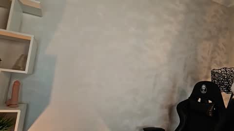 Anita online show from February 11, 11:21 pm