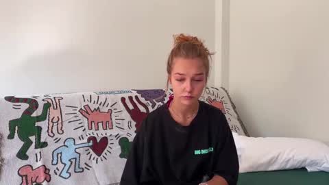 anita__hills online show from December 19, 8:23 am