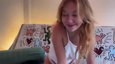 anita__hills online show from February 1, 12:40 am