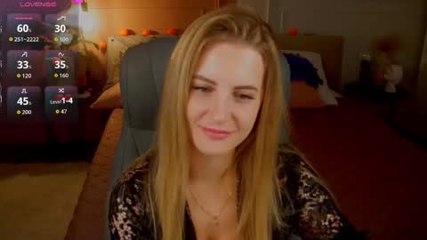 Anita online show from October 26, 1:22 am