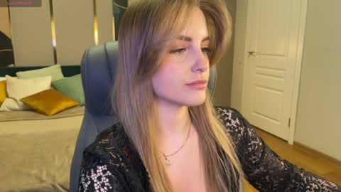 Snapshot of anita_blairr chatting on April 5, 1:03 am Anita online show from April 5, 1:03 am