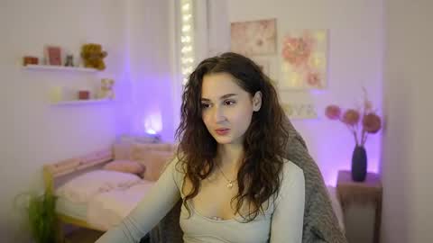 Anita Grey online show from November 10, 8:19 pm