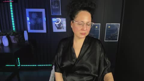 Anita online show from January 4, 10:55 pm