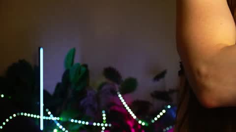 anita_von online show from September 24, 4:16 am