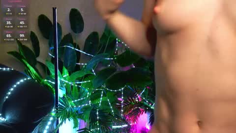 anita_von online show from March 10, 5:01 am