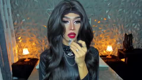 Snapshot of anitacruisze chatting on January 29, 8:56 pm Miss Ann online show from January 29, 8:56 pm