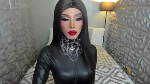 Snapshot of anitacruisze chatting on March 3, 7:17 pm Miss Ann online show from March 3, 7:17 pm