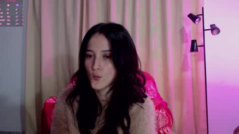 Snapshot of anitafox_ chatting on February 14, 3:47 am Anitafoxx online show from February 14, 3:47 am