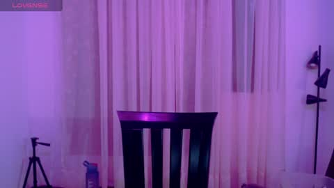 Anitafoxx online show from July 2, 11:44 pm