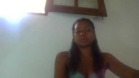 Snapshot of anitah01 chatting on December 21, 10:50 am anitah01 online show from December 21, 10:50 am
