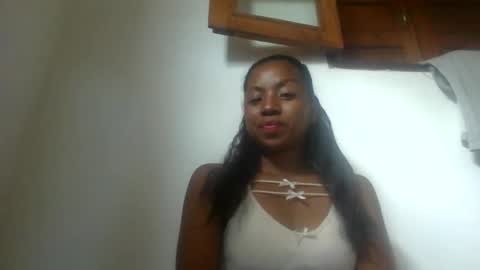 Snapshot of anitah01 chatting on December 22, 6:28 am anitah01 online show from December 22, 6:28 am