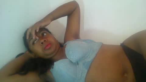Snapshot of anitah01 chatting on January 15, 7:48 am anitah01 online show from January 15, 7:48 am