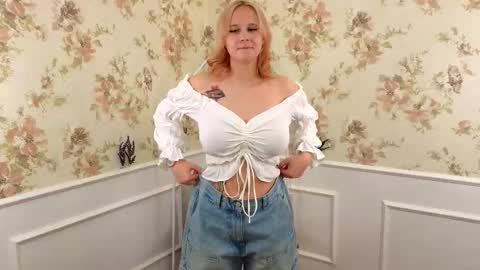 Anita online show from September 30, 5:51 pm