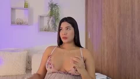 anittafoxx online show from July 22, 10:23 pm