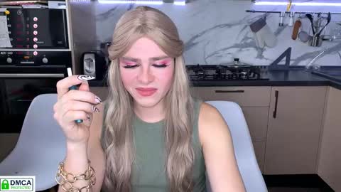 Snapshot of anjalin_sososok chatting on October 23, 7:07 am anjalin_sososok online show from October 23, 7:07 am