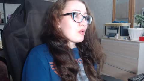 Snapshot of ankey_rayah chatting on March 9, 5:06 pm Nameless online show from March 9, 5:06 pm