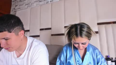 Snapshot of anlleloandangela chatting on July 25, 5:21 pm ANGEL AND TEFY online show from July 25, 5:21 pm