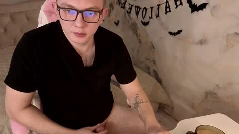 anmen10 online show from October 30, 6:15 am