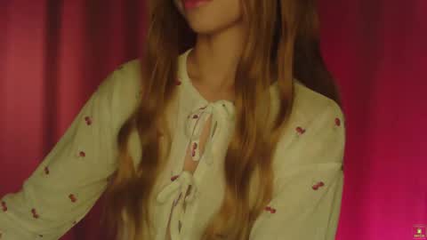 Anna online show from November 5, 1:44 pm