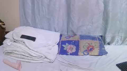 ann_keller online show from December 22, 12:29 am