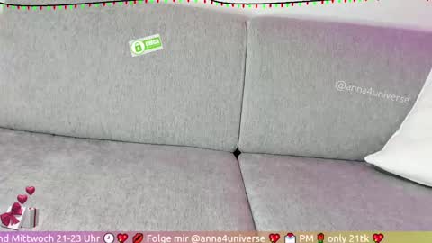 Snapshot of anna4universe chatting on February 9, 4:07 pm anna online show from February 9, 4:07 pm