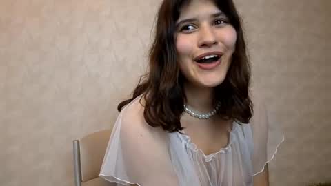 Snapshot of anna_in_wonderworld chatting on February 17, 8:26 pm Annanext stream 3th of Dec online show from February 17, 8:26 pm