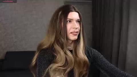 Anna online show from March 20, 5:18 pm