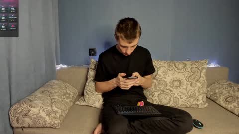 Snapshot of anna_jason chatting on December 8, 4:14 am Fansly Jason sweet ass online show from December 8, 4:14 am