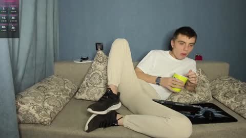 Snapshot of anna_jason chatting on December 29, 4:08 pm Fansly Jason sweet ass online show from December 29, 4:08 pm