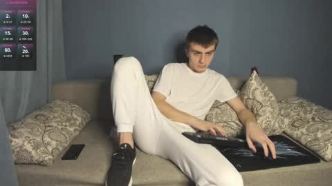 Snapshot of anna_jason chatting on January 8, 4:00 pm Fansly Jason sweet ass online show from January 8, 4:00 pm