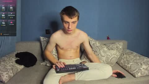 Snapshot of anna_jason chatting on January 15, 8:48 pm Fansly Jason sweet ass online show from January 15, 8:48 pm