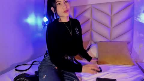 anna online show from February 23, 7:49 pm