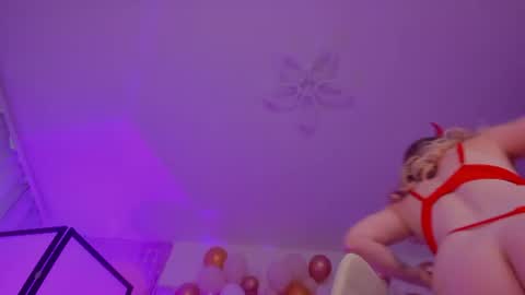 anna_lure online show from June 11, 2:44 am