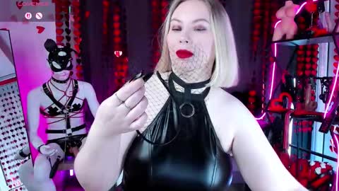 Snapshot of anna_maxwell chatting on February 14, 2:30 am Anna online show from February 14, 2:30 am