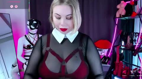 Snapshot of anna_maxwell chatting on May 23, 2:17 am Anna online show from May 23, 2:17 am