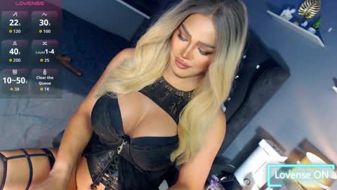 Snapshot of anna_mclaine chatting on March 29, 6:24 am Miss Anna online show from March 29, 6:24 am