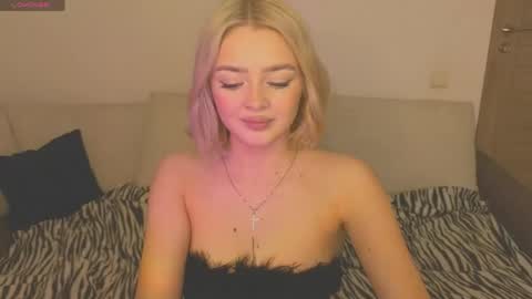 Snapshot of anna_nickol chatting on March 17, 2:20 pm Anna online show from March 17, 2:20 pm