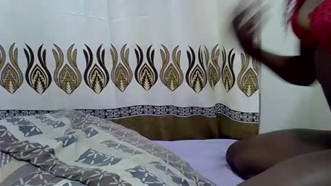 Snapshot of anna_rory chatting on February 12, 3:18 pm anna online show from February 12, 3:18 pm