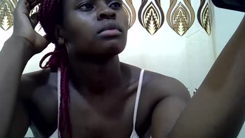 Snapshot of anna_rory chatting on February 21, 9:43 am anna online show from February 21, 9:43 am