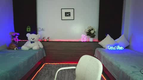 Anna Shine online show from December 8, 12:08 pm