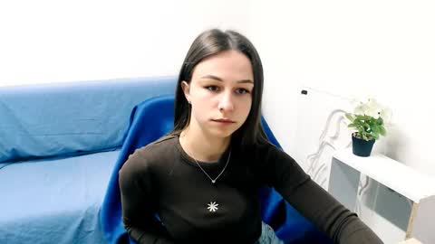 anna_sia_ online show from March 30, 5:30 am