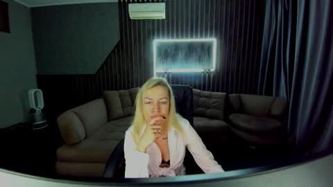 anna_snow9 online show from October 13, 5:40 am